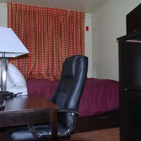 Shut Eye Hotel Alexander Экстерьер фото